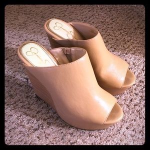 Jessica Simpson heels